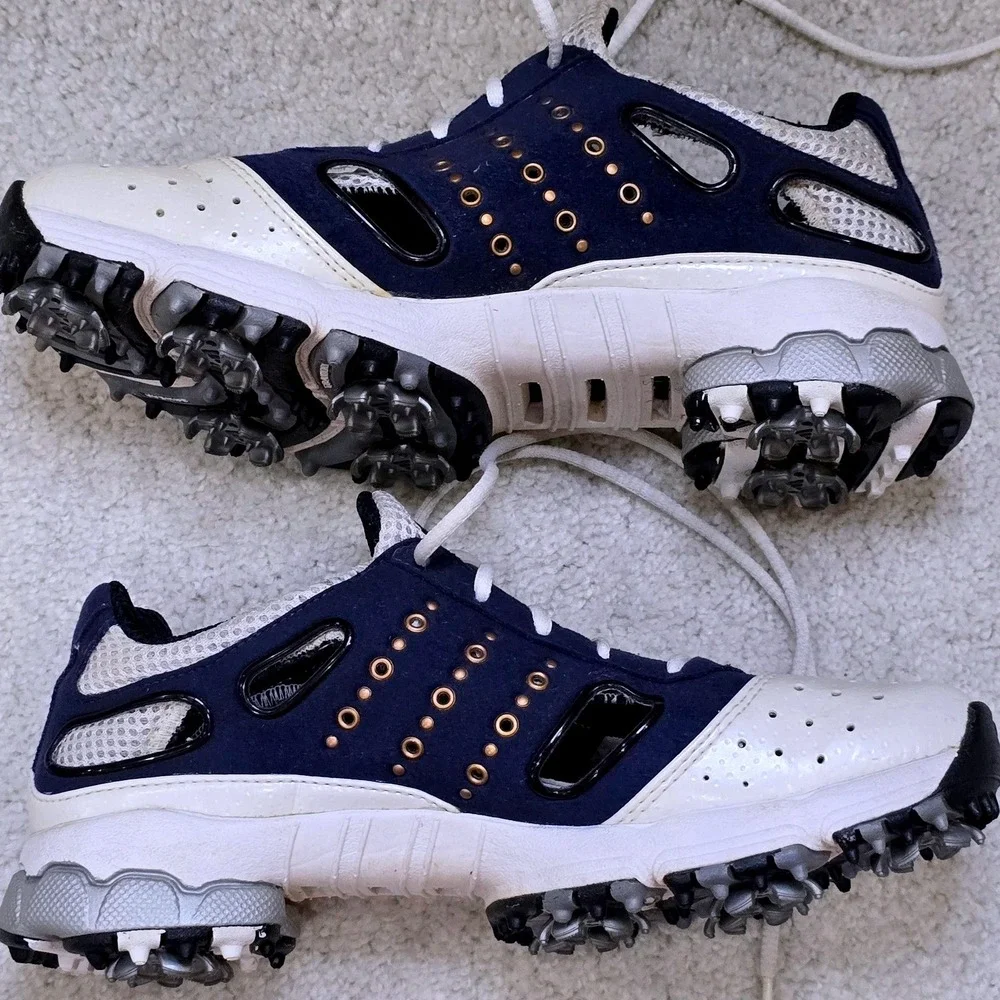 Adidas Traxion Womens Size 5.5 Golf Shoes Navy‎ White Gold Accents Spikes